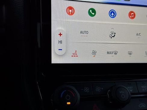 New 2025 Ford Ranger XLT w/ Equipment Group 301A High image 9