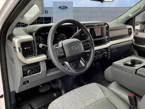 New 2026 Ford F350 XLT image 7