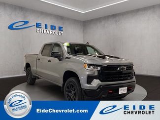Used 2025 Chevrolet Silverado 1500 LT Trail Boss w/ LPO, Dark Essentials Package AWD/4WD video 1