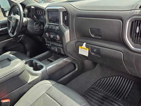 Used 2021 Chevrolet Silverado 2500 LTZ w/ LTZ Convenience Package AWD/4WD image 15