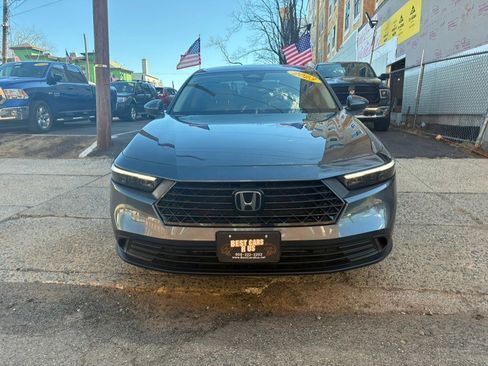 Used 2023 Honda Accord LX image 17
