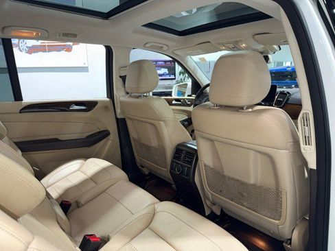 Used 2019 Mercedes-Benz GLS 450 4MATIC w/ Premium 1 Package image 50