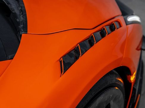 Used 2024 Lamborghini Revuelto AWD/4WD image 27