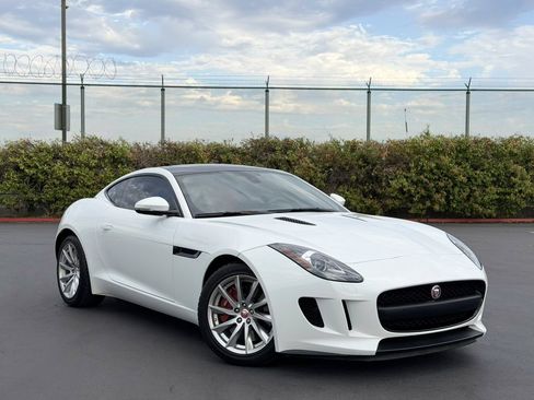 Used 2015 Jaguar F-TYPE Coupe RWD image 1