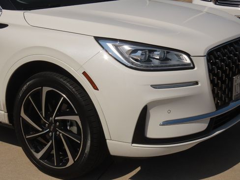 Used 2023 Lincoln Corsair Grand Touring w/ Equipment Group 301A AWD/4WD image 6