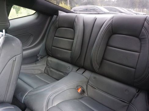 Used 2025 Ford Mustang Coupe RWD image 12