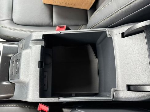 New 2025 Ford Bronco Badlands image 30