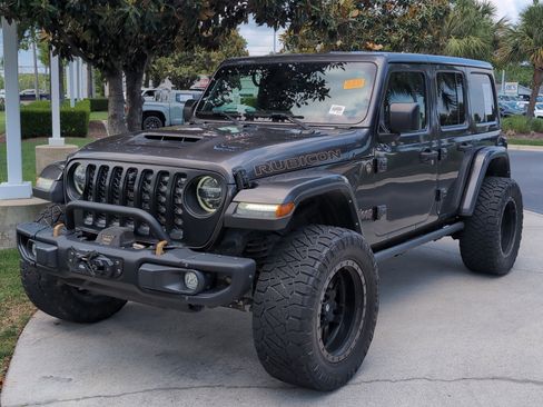 Used 2021 Jeep Wrangler Unlimited Rubicon w/ Trailer Tow Package AWD/4WD image 5
