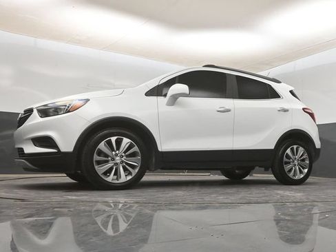 Used 2020 Buick Encore Preferred FWD image 12
