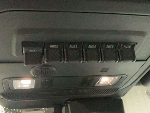 Certified 2023 Ford Bronco Badlands image 18