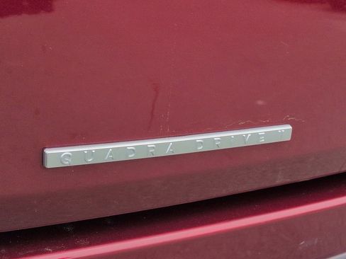 Used 2023 Jeep Wagoneer L 4WD w/ HD Trailer Tow Package image 34