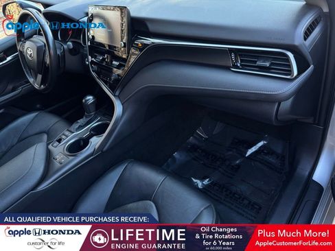 Used 2023 Toyota Camry XSE image 21