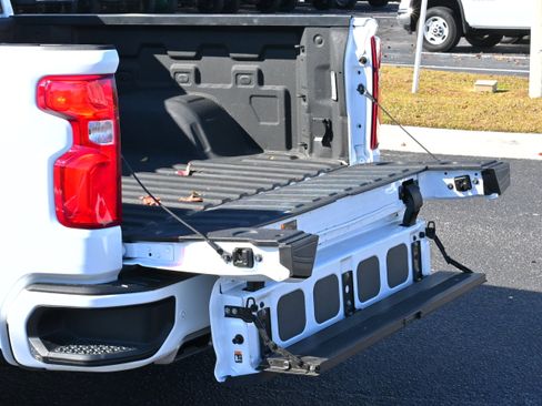 Used 2025 Chevrolet Silverado 1500 RST w/ RST All Star Premium Package image 33