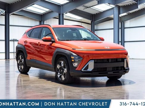 Used 2025 Hyundai Kona SEL FWD image 23