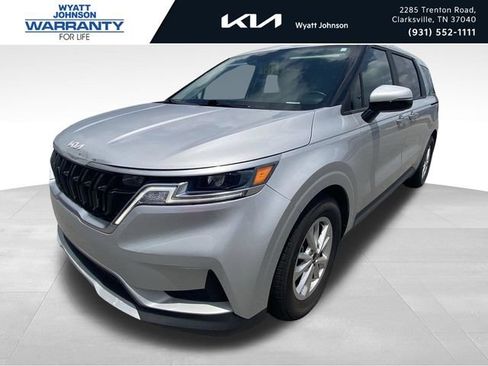 Used 2022 Kia Carnival LX FWD image 1