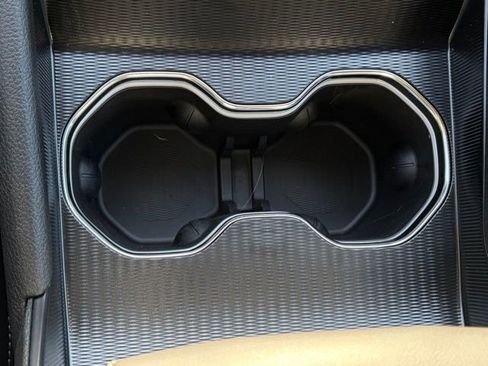 New 2025 Jeep Grand Cherokee Altitude image 25