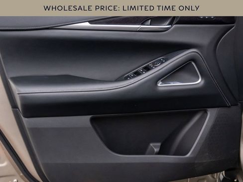 Used 2023 INFINITI QX60 Sensory w/ Vision Package AWD/4WD image 12