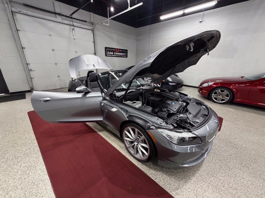Used 2012 BMW Z4 sDrive35i RWD image 46