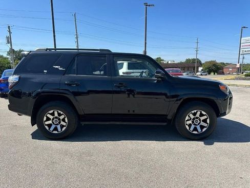 Used 2019 Toyota 4Runner TRD Off-Road Premium image 2