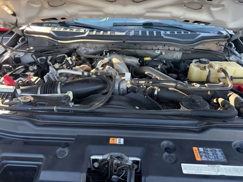 Used 2020 Ford F350 Lariat w/ Lariat Ultimate Package image 10