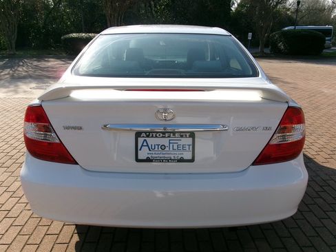 Used 2002 Toyota Camry XLE image 6