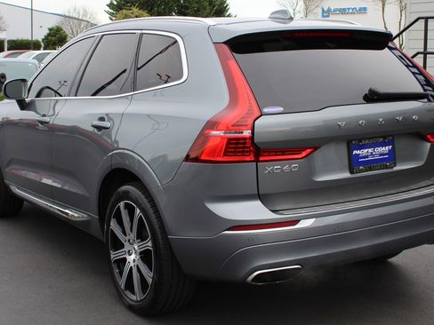Used 2020 Volvo XC60 T5 Inscription w/ Protection Package Premier image 4