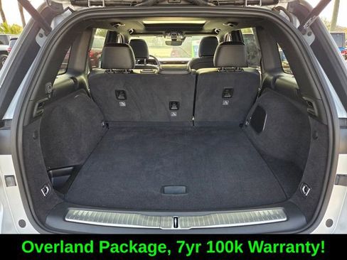 Certified 2023 Jeep Grand Cherokee Overland w/ Trailer Tow Prep Group (B) image 15