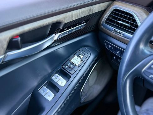 Used 2021 Genesis G90 5.0 Ultimate image 22