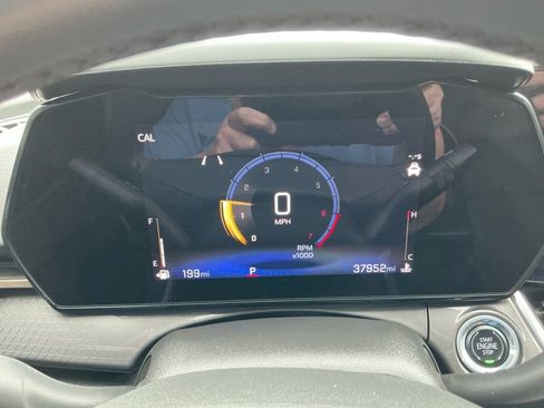 Used 2024 Chevrolet Trax ACTIV w/ Driver Confidence Package FWD image 19