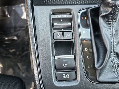 Used 2023 Honda CR-V EX image 30