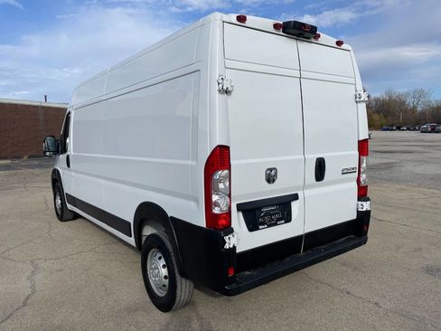 Used 2023 RAM ProMaster 2500 image 3