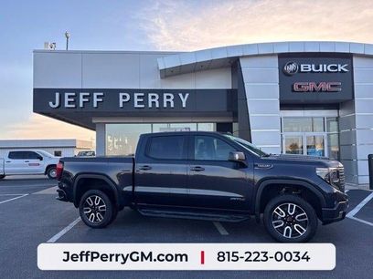 Used 2025 GMC Sierra 1500 AT4 w/ AT4 Premium Package