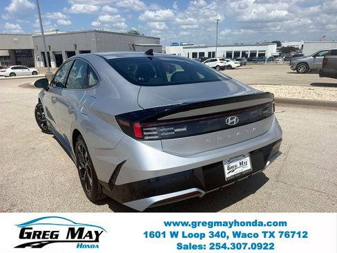 Used 2025 Hyundai Sonata SEL FWD image 6
