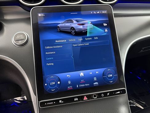 Used 2024 Mercedes-Benz C 300 4MATIC Sedan Premium image 23