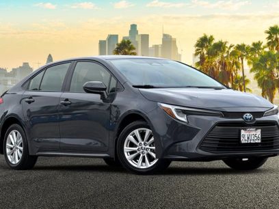 Used 2024 Toyota Corolla LE w/ LE Convenience Package