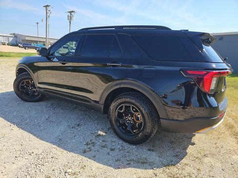 Used 2026 Ford Explorer Tremor w/ Tremor Ultimate Package AWD/4WD image 7