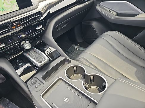Certified 2026 Acura MDX FWD w/ Technology Package image 25