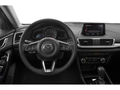Used 2018 MAZDA MAZDA3 Touring FWD image 10