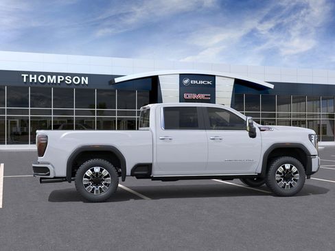 New 2025 GMC Sierra 2500 Denali w/ Denali Reserve Package image 32