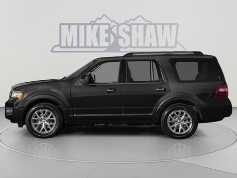 Used 2017 Ford Expedition Limited w/ Equipment Group 301A AWD/4WD image 3