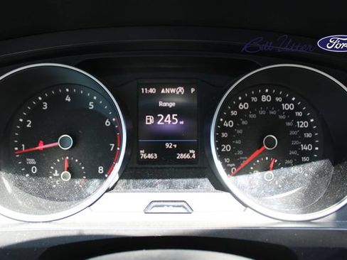 Used 2021 Volkswagen Tiguan SE FWD image 25