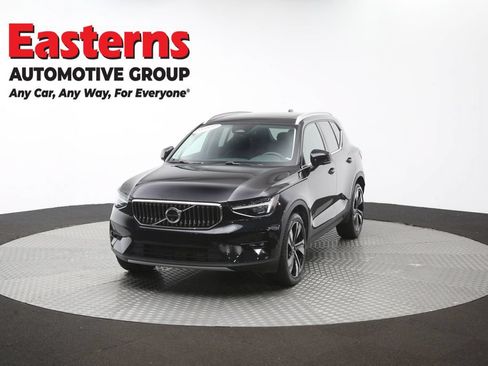 Used 2025 Volvo XC40 B5 Plus AWD/4WD image 55