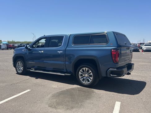 Certified 2025 GMC Sierra 1500 Denali w/ Technology Package AWD/4WD image 3
