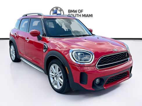 Used 2024 MINI Cooper Countryman S FWD image 1