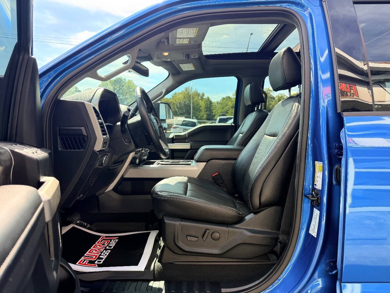 Used 2021 Ford F350 Lariat AWD/4WD image 21