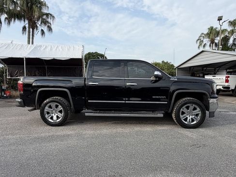 Used 2018 GMC Sierra 1500 SLT AWD/4WD image 4