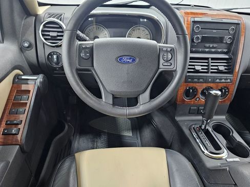 Used 2010 Ford Explorer Eddie Bauer image 5