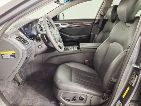 Used 2017 Genesis G80 3.8 RWD image 17