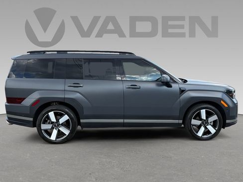Used 2024 Hyundai Santa Fe Limited image 7