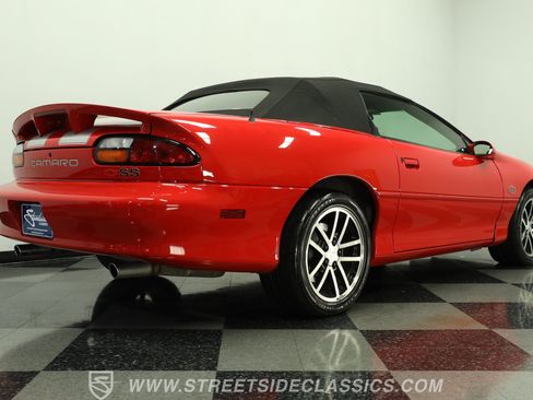 Used 2002 Chevrolet Camaro Z28 RWD image 26